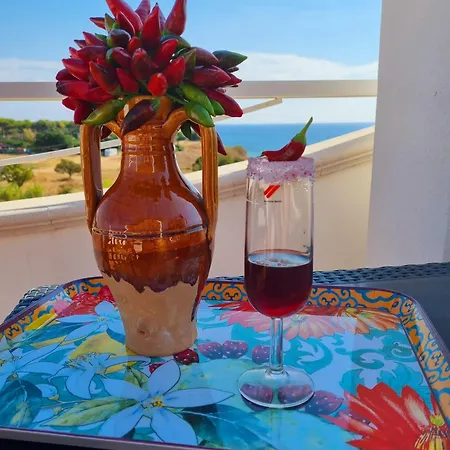 Terrazza Cieli Immensi Rooftop Con Jacuzzi Sul Mare